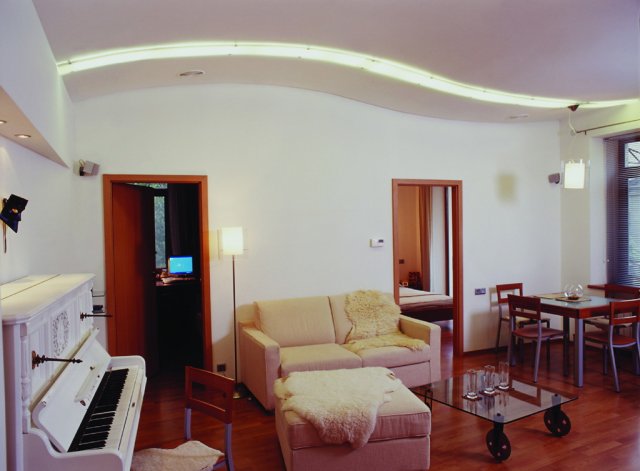 Modern Living Room Designer Furniture